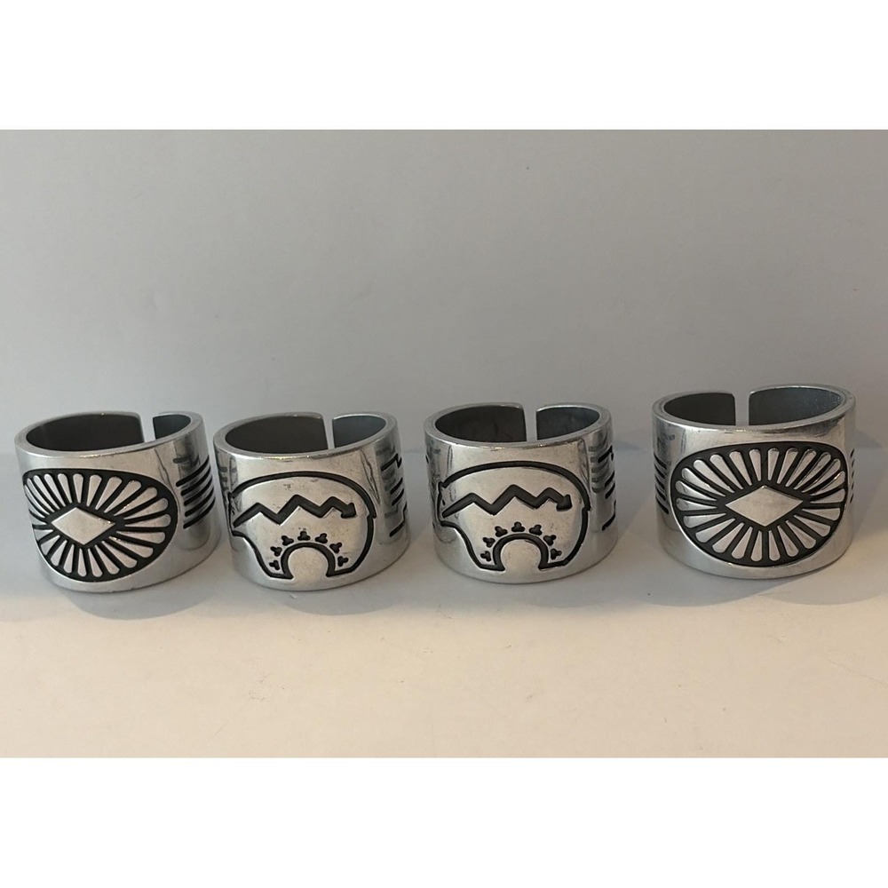 Vintage Southwestern Style Napkin Rings Set of 4 Silver Tone Stamped
